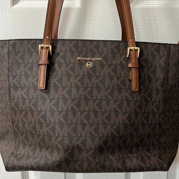 Michael Kors Tote Purse - Picture 5 of 5